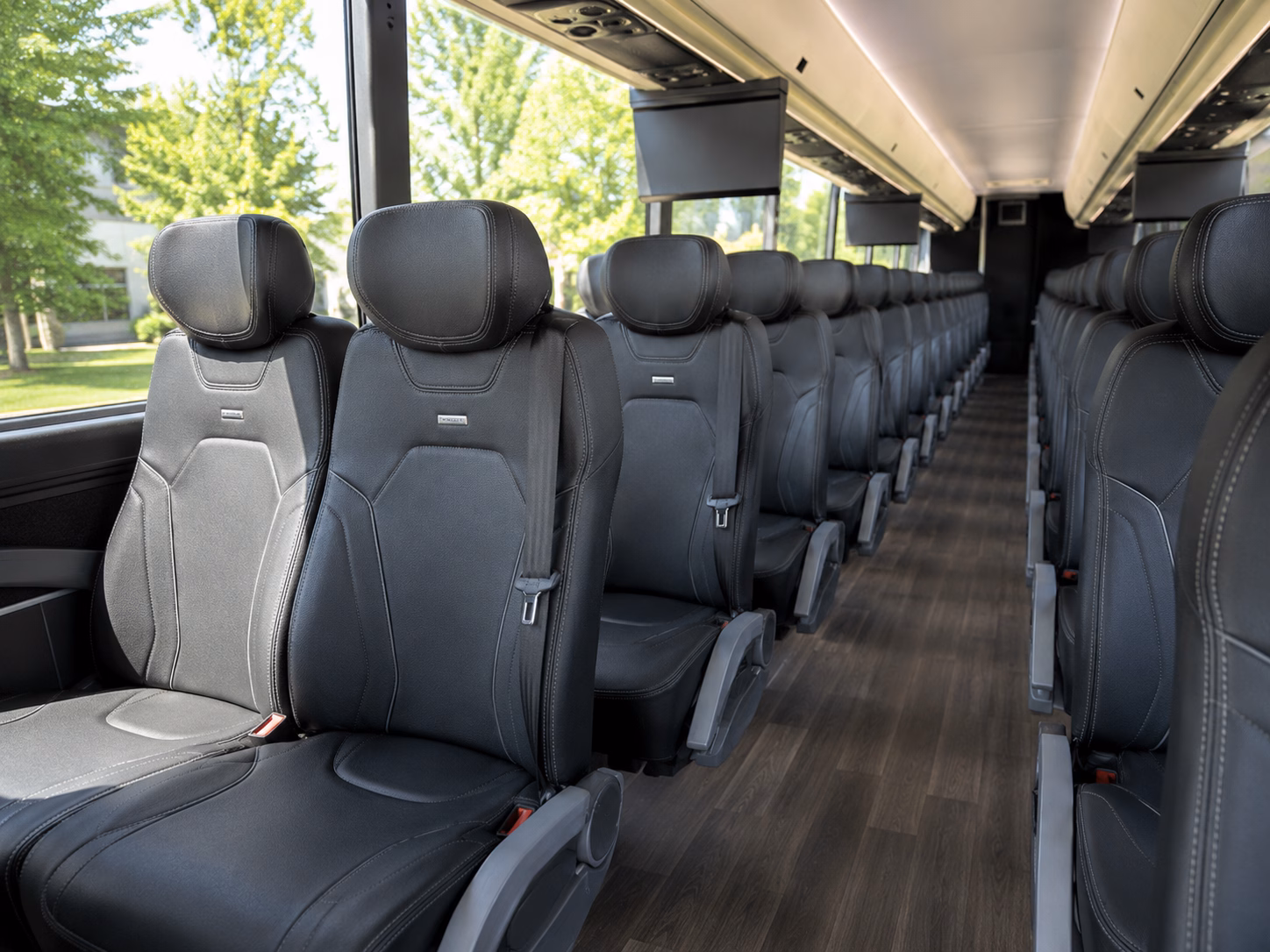 airport transfers for corporate groups and vips