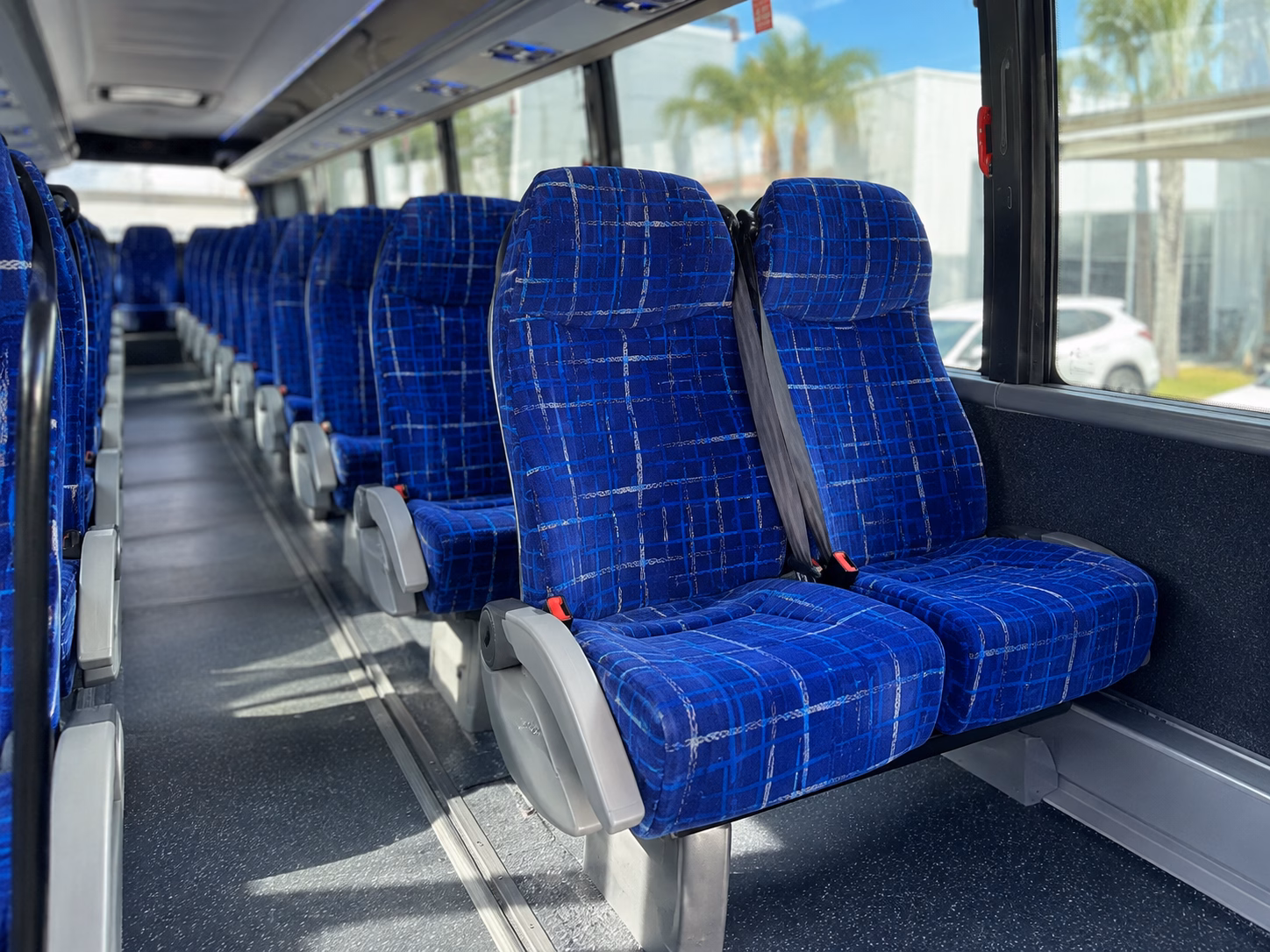 portland charter bus tours to crater lake national park and mount rainier national park