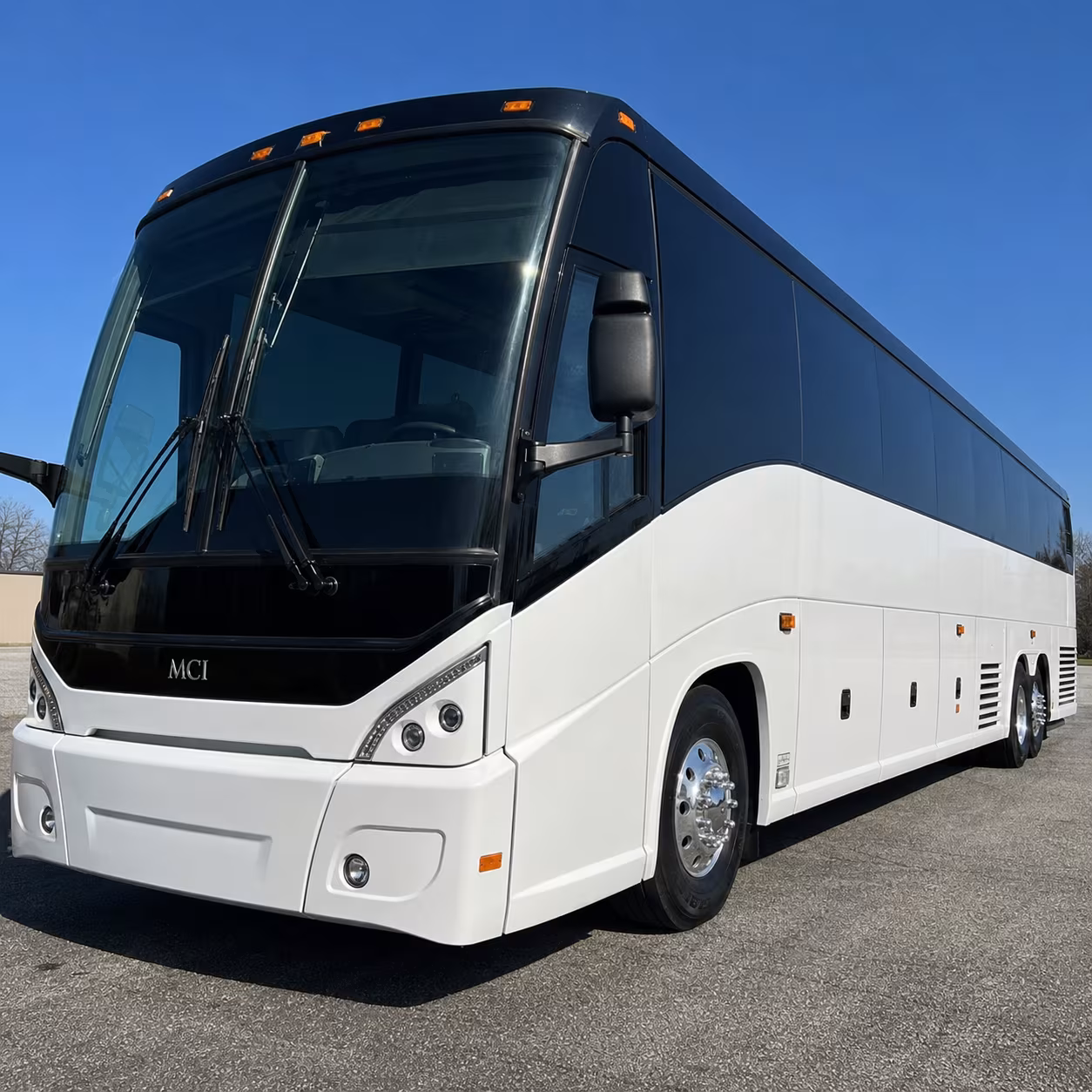 portland military base transfer and troop movement buses